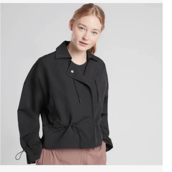 ATHLETA Acadia Cropped Utility Sz M Women's Black Jacket - Picture 3 of 11